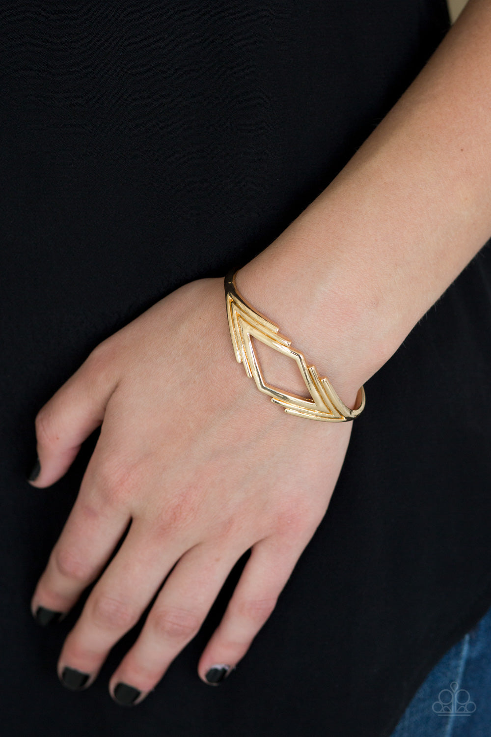 In Total De-Nile - Gold Paparazzi Bracelet