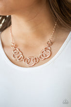 Load image into Gallery viewer, Going In Circles - Rose Gold Necklace Set
