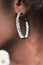 Load image into Gallery viewer, Glitzy by Association Paparazzi Earrings
