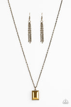 Load image into Gallery viewer, Pro Edge - Brass Paparazzi Necklace
