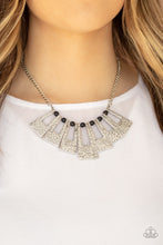 Load image into Gallery viewer, Terra Takeover - Black Paparazzi Necklace Set
