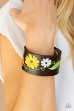 Load image into Gallery viewer, Western Eden - Yellow Paparazzi Bracelet
